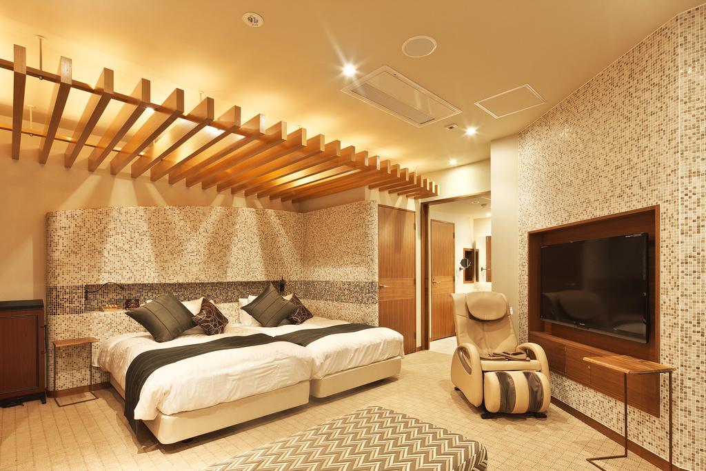 Hotel Coco Grand Takasaki Exterior foto